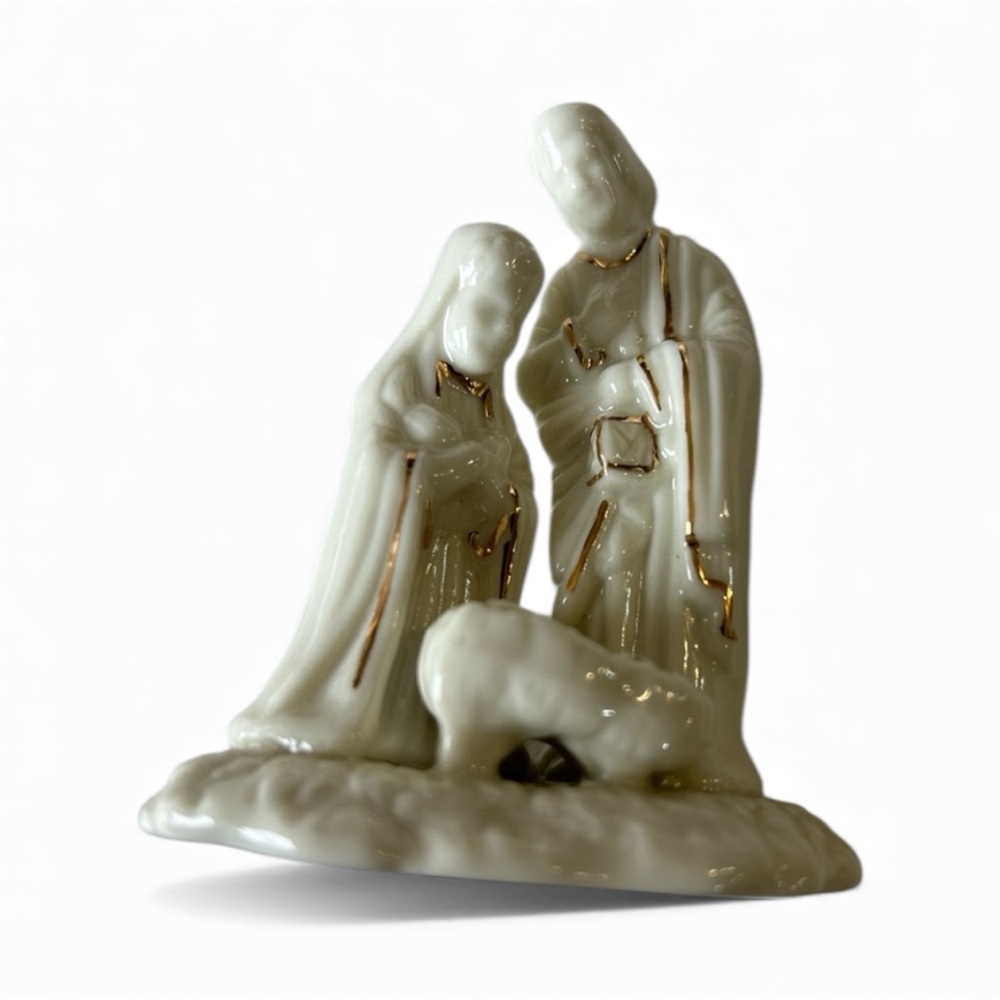 A ceramic Nativity figurine made by Giftco, Inc., imported from China.